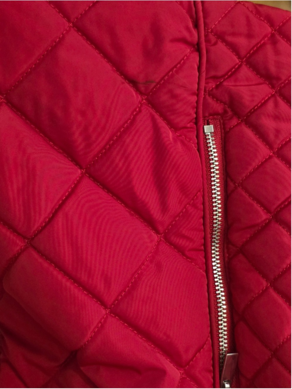 GUESS Women's Red Quilted Puffer Jacket XL - Picture 6 of 7